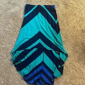 EUC BeBe Hi-Lo Skirt